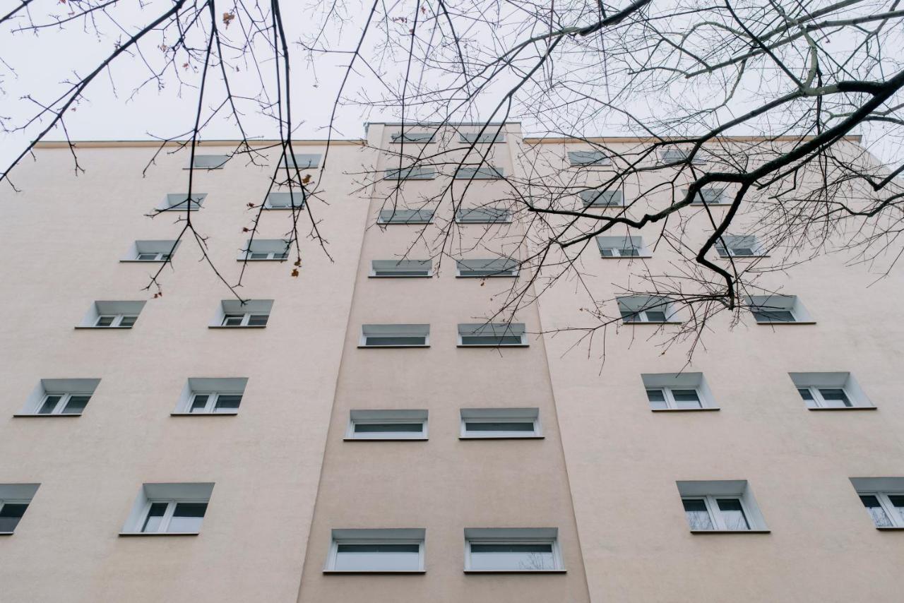 Apartel Metro Wierzbno Varšava Exteriér fotografie